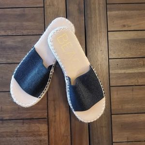 Beach sandles size 8 sparkly black platform slip on